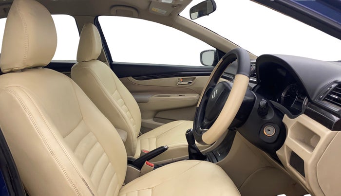 2017 Maruti Ciaz SIGMA 1.4 MT PETROL, Petrol, Manual, 1,01,141 km, Right Side Front Door Cabin