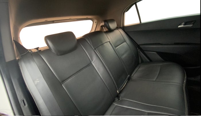 2018 Hyundai Creta S 1.4 DIESEL, Diesel, Manual, 1,09,365 km, Right Side Rear Door Cabin