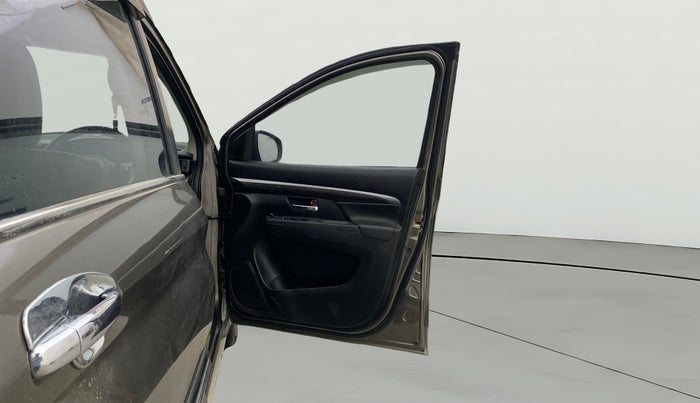 2021 Maruti XL6 ALPHA MT, Petrol, Manual, 41,502 km, RHS Front Door