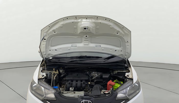 2016 Honda Jazz 1.2L I-VTEC SV, Petrol, Manual, 1,27,663 km, Open Bonet