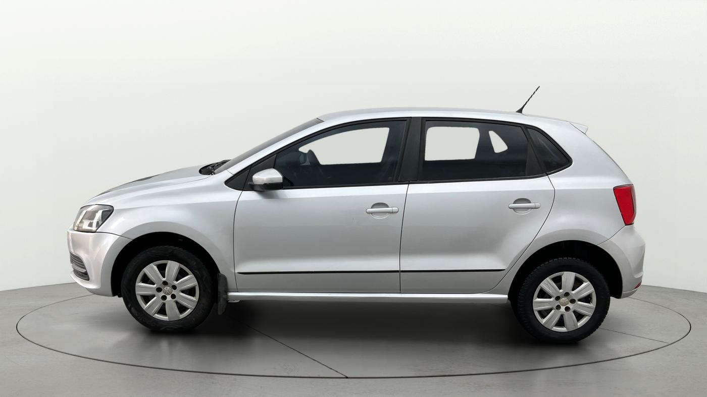 2017 Volkswagen Polo TRENDLINE 1.5L, Diesel, Manual, 79,698 km, Left Side