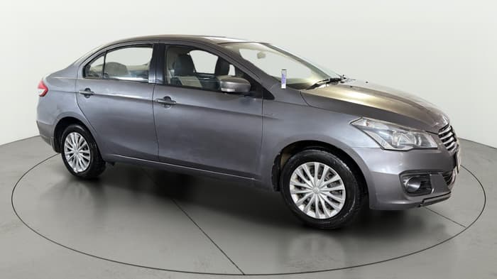 2015 Maruti Ciaz VXI+, Petrol, Manual, 1,33,465 km, Right Front Diagonal