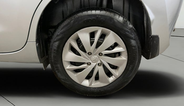 2022 Toyota Glanza E, Petrol, Manual, 8,724 km, Left Rear Wheel