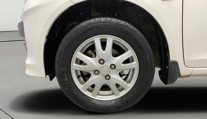 2013 Honda Brio V MT, Petrol, Manual, 57,082 km, Left Front Wheel