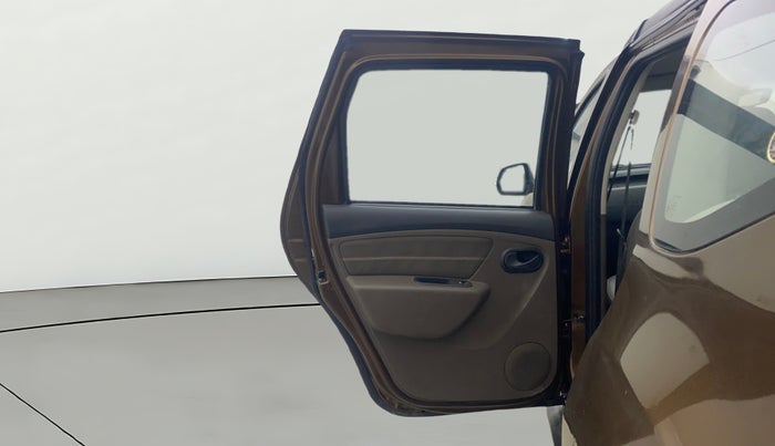 2016 Renault Duster RXL PETROL, Petrol, Manual, 52,815 km, LHS Rear Door