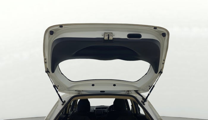 2016 Honda Jazz 1.2L I-VTEC SV, Petrol, Manual, 66,433 km, Boot Door Open