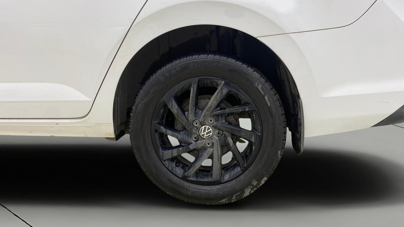2022 Volkswagen VIRTUS GT PLUS TSI 1.5 EVO DSG, Petrol, Automatic, 26,465 km, Left Rear Wheel