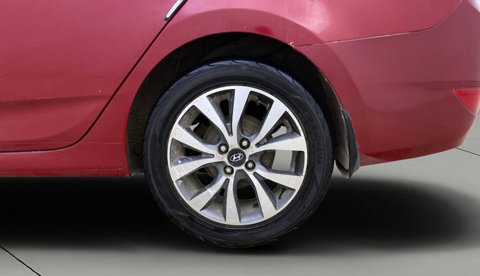 2015 Hyundai Verna FLUIDIC 4S 1.6 VTVT S(O), Petrol, Manual, 65,834 km, Left Rear Wheel