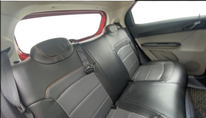 2016 Tata Tiago XT PETROL, Petrol, Manual, 55,817 km, Right Side Rear Door Cabin