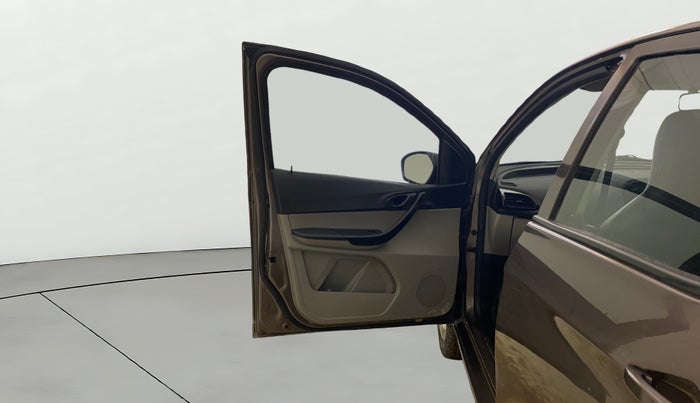 2018 Tata Tiago XT PETROL, Petrol, Manual, 90,040 km, LHS Front Door