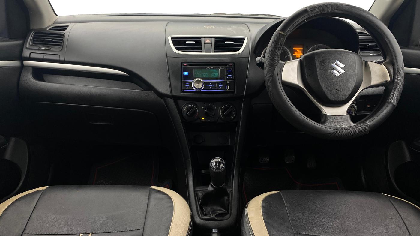 2013 Maruti Swift VDI, Diesel, Manual, 90,372 km, Dashboard