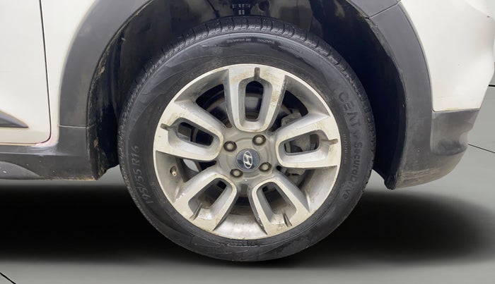 2016 Hyundai i20 Active 1.4 SX, Diesel, Manual, 65,470 km, Right Front Wheel