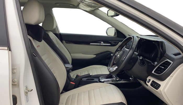 2020 KIA SELTOS GTX PLUS DCT 1.4 PETROL, Petrol, Automatic, 63,799 km, Right Side Front Door Cabin