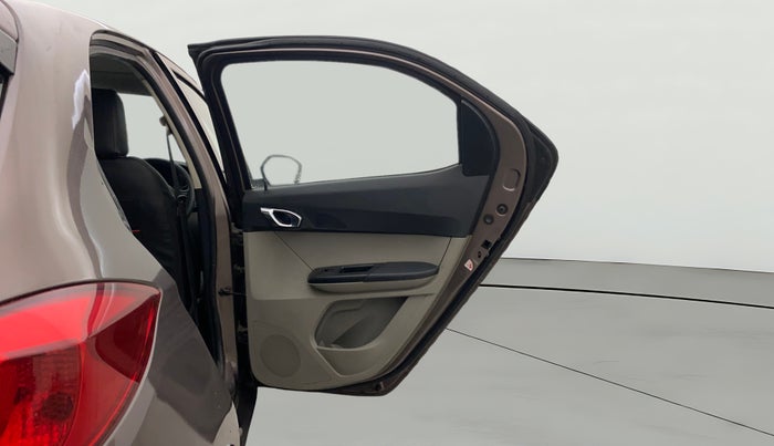 2018 Tata Tiago XZ PETROL, Petrol, Manual, 75,228 km, RHS Rear Door