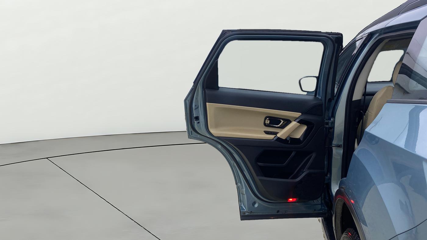 2021 Tata Safari XZA PLUS, Diesel, Automatic, 60,618 km, LHS Rear Door
