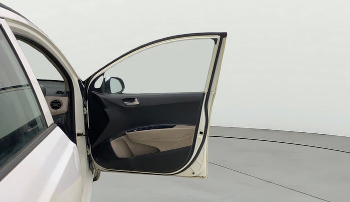 2014 Hyundai Grand i10 ASTA 1.2 KAPPA VTVT, Petrol, Manual, 61,634 km, RHS Front Door