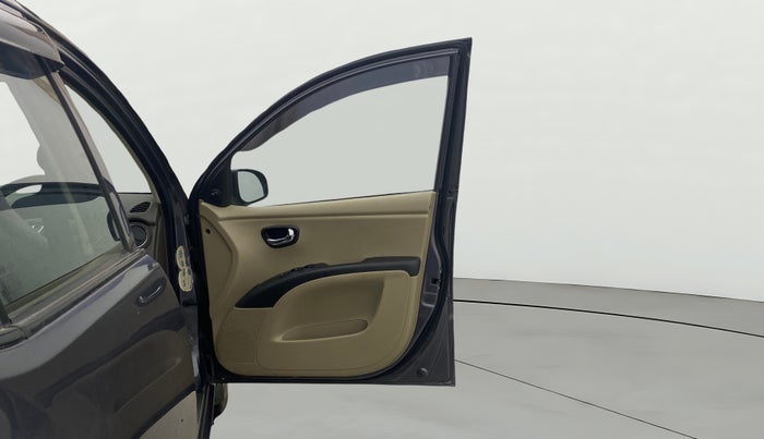 2015 Hyundai i10 SPORTZ 1.1, Petrol, Manual, 71,758 km, RHS Front Door