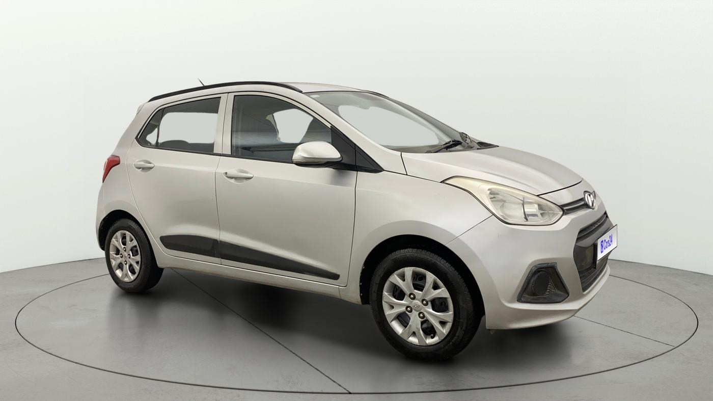 2015 Hyundai Grand i10 SPORTZ 1.2 KAPPA VTVT, Petrol, Manual, 1,04,808 km, Right Front Diagonal