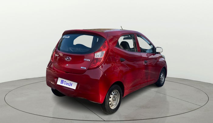 2016 Hyundai Eon ERA +, Petrol, Manual, 1,11,902 km, Right Back Diagonal