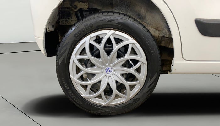 2014 Maruti Wagon R 1.0 VXI, Petrol, Manual, 82,603 km, Right Rear Wheel