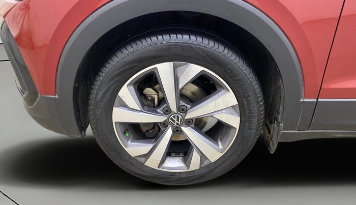 2022 Volkswagen TAIGUN TOPLINE 1.0 TSI MT, Petrol, Manual, 1,27,393 km, Left Front Wheel