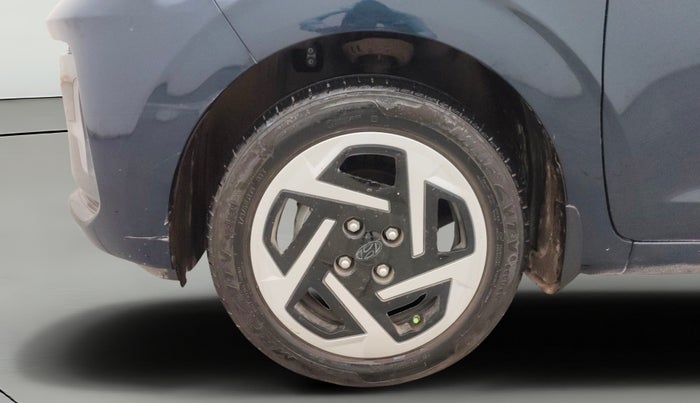 2024 Hyundai GRAND I10 NIOS SPORTZ AMT 1.2 KAPPA VTVT, Petrol, Automatic, 11,067 km, Left Front Wheel