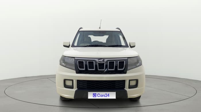 2019 Mahindra TUV300 T6 PLUS, Diesel, Manual, 66,090 km, Front