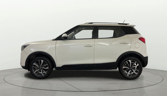 2019 Mahindra XUV300 W8 (O) 1.2 PETROL, Petrol, Manual, 75,045 km, Left Side