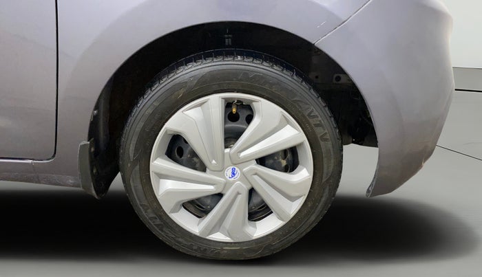 2017 Hyundai Xcent S 1.2, Petrol, Manual, 69,520 km, Right Front Wheel
