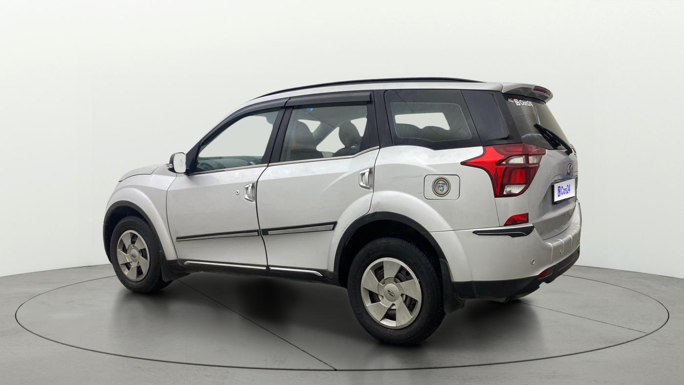 2019 Mahindra XUV500 W7, Diesel, Manual, 45,911 km, Left Back Diagonal