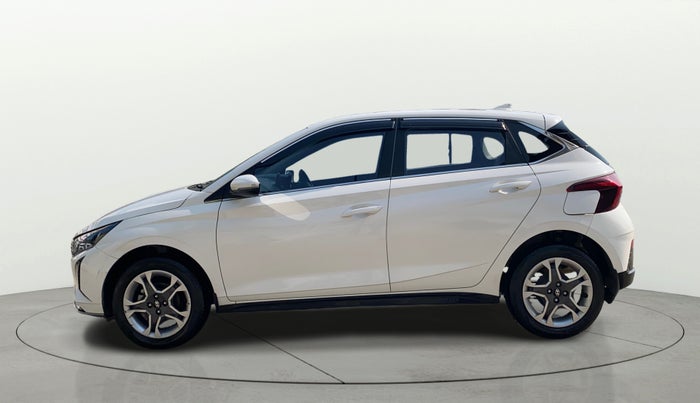 2024 Hyundai NEW I20 Sportz (O) 1.2, Petrol, Manual, 11,965 km, Left Side