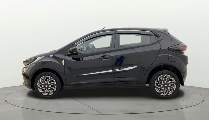 2022 Tata ALTROZ XT DIESEL DARK EDITION, Diesel, Manual, 41,191 km, Left Side