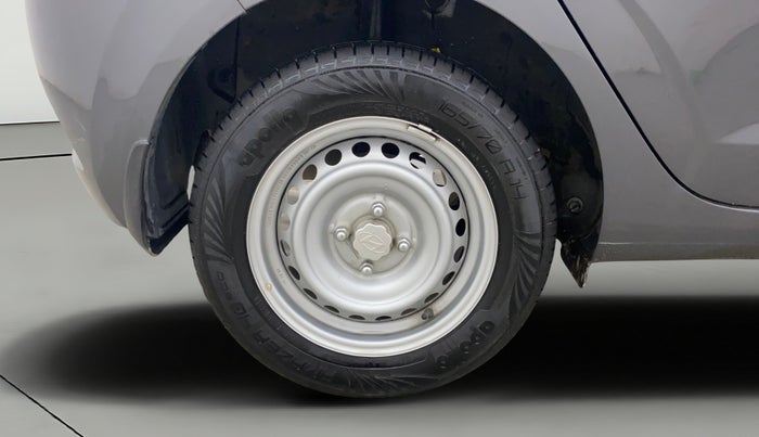 2023 Hyundai GRAND I10 NIOS ERA 1.2 KAPPA VTVT, Petrol, Manual, 6,653 km, Right Rear Wheel