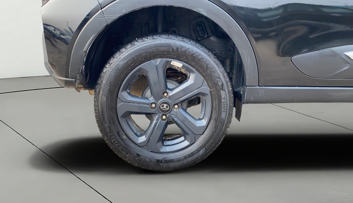 2023 Tata NEXON XZ PLUS (O) PETROL DARK EDITION, Petrol, Manual, 16,636 km, Right Rear Wheel