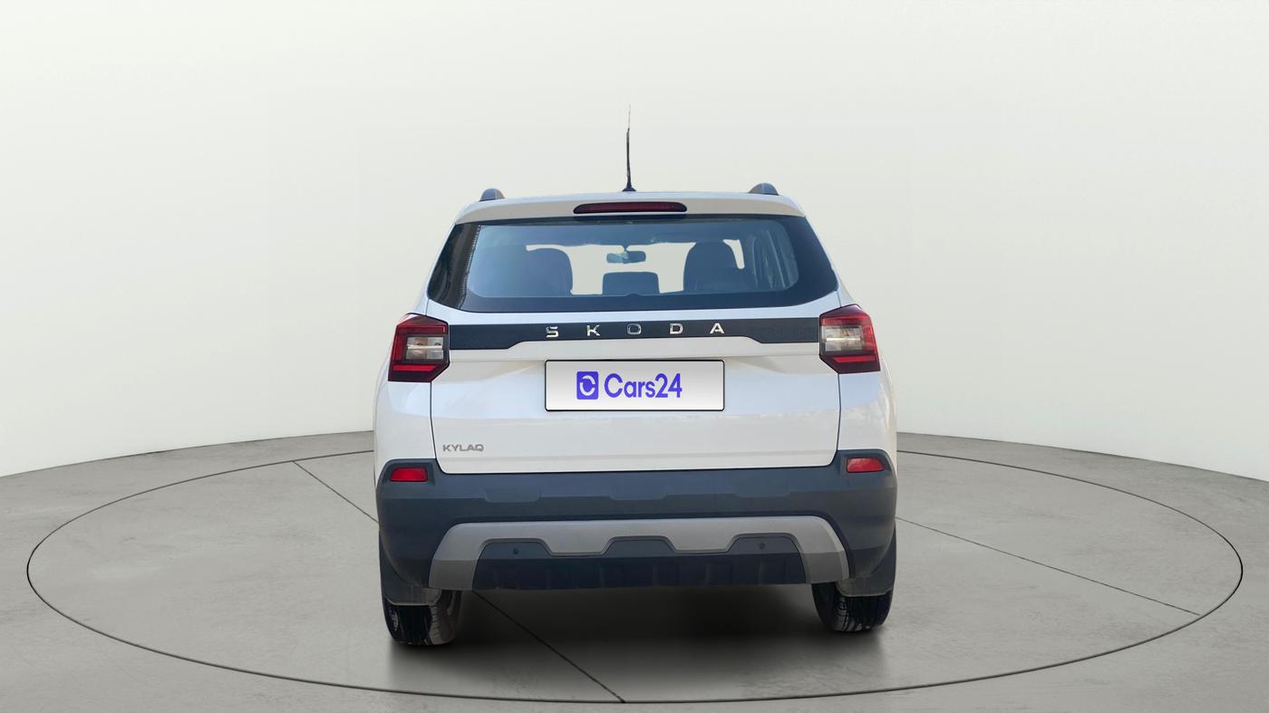 2025 Skoda Kylaq Signature AT, Petrol, Automatic, 9,569 km, Back/Rear