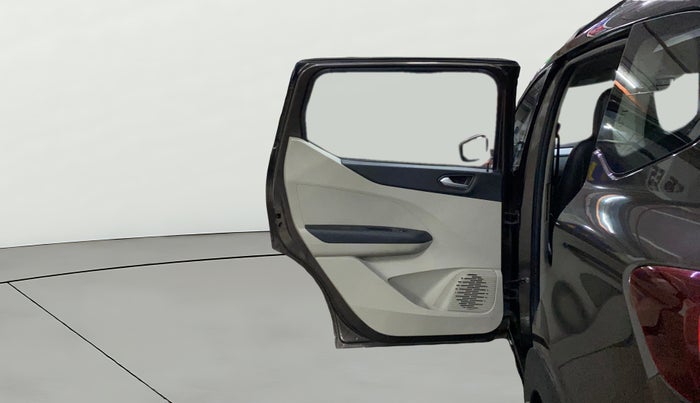 2021 Renault TRIBER RXZ, Petrol, Manual, 32,773 km, LHS Rear Door