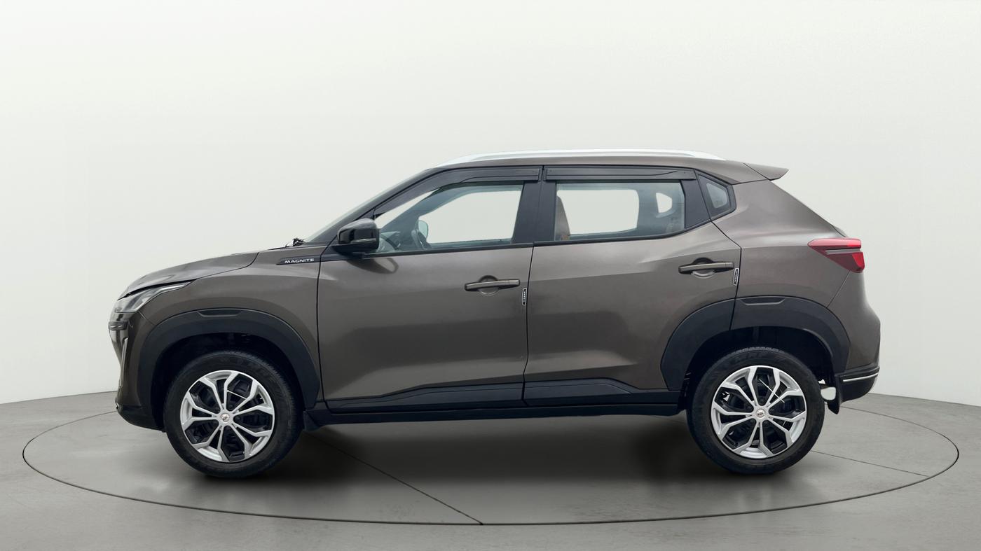 2022 Nissan MAGNITE XL, Petrol, Manual, 54,684 km, Left Side