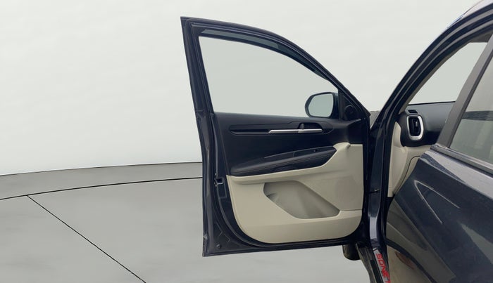 2020 KIA SONET HTX 1.5, Diesel, Manual, 46,808 km, LHS Front Door