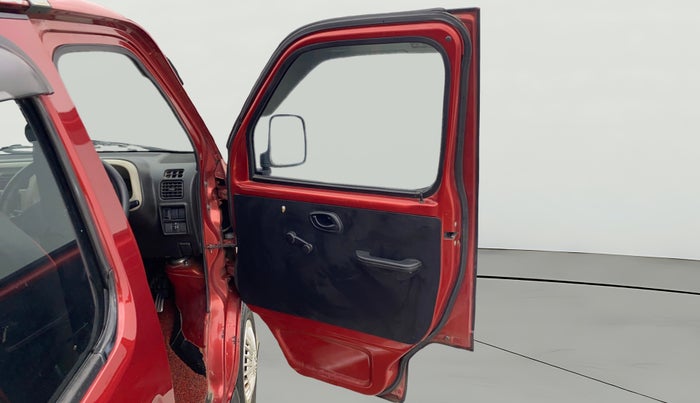 2018 Maruti Eeco 5 STR WITH A/C+HTR, Petrol, Manual, 80,458 km, RHS Front Door