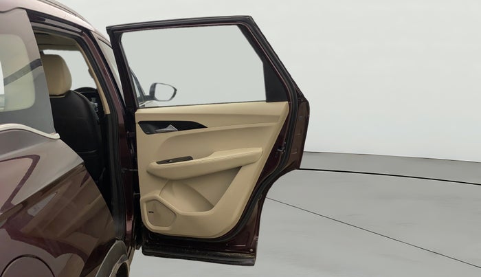 2022 MG HECTOR SHARP HYBRID 1.5 PETROL, Petrol, Manual, 70,176 km, RHS Rear Door