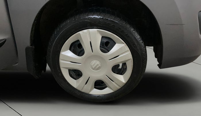 2014 Maruti Wagon R 1.0 VXI, Petrol, Manual, 16,470 km, Right Front Wheel
