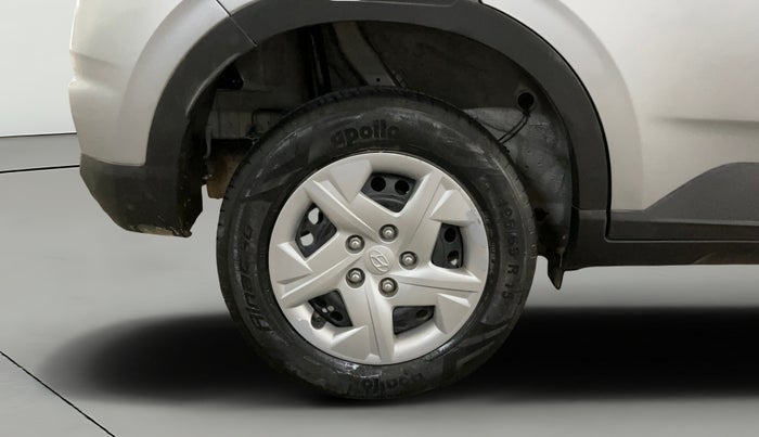 2021 Hyundai VENUE S 1.2, Petrol, Manual, 11,356 km, Right Rear Wheel