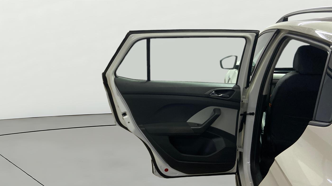 2025 Skoda KUSHAQ Sportline 1.0L TSI AT, Petrol, Automatic, 6,830 km, LHS Rear Door