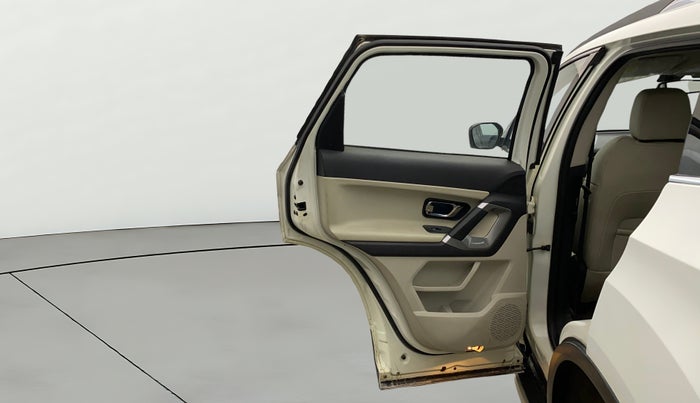 2023 Tata Safari XZ PLUS, Diesel, Manual, 46,577 km, LHS Rear Door