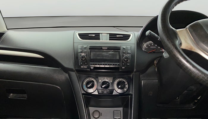 2017 Maruti Swift VXI, Petrol, Manual, 64,981 km, Air Conditioner