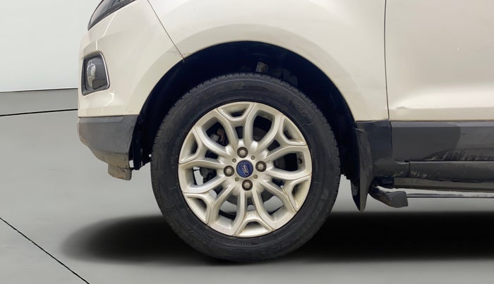 2014 Ford Ecosport TITANIUM 1.5L DIESEL, Diesel, Manual, 1,24,191 km, Left Front Wheel