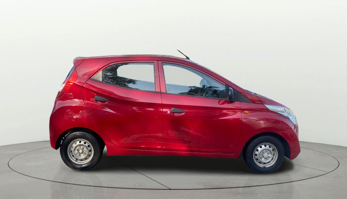 2016 Hyundai Eon ERA +, Petrol, Manual, 1,11,902 km, Right Side View