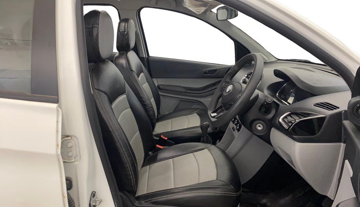 2024 Tata Tiago XT Rhythm CNG, CNG, Manual, 16,209 km, Right Side Front Door Cabin
