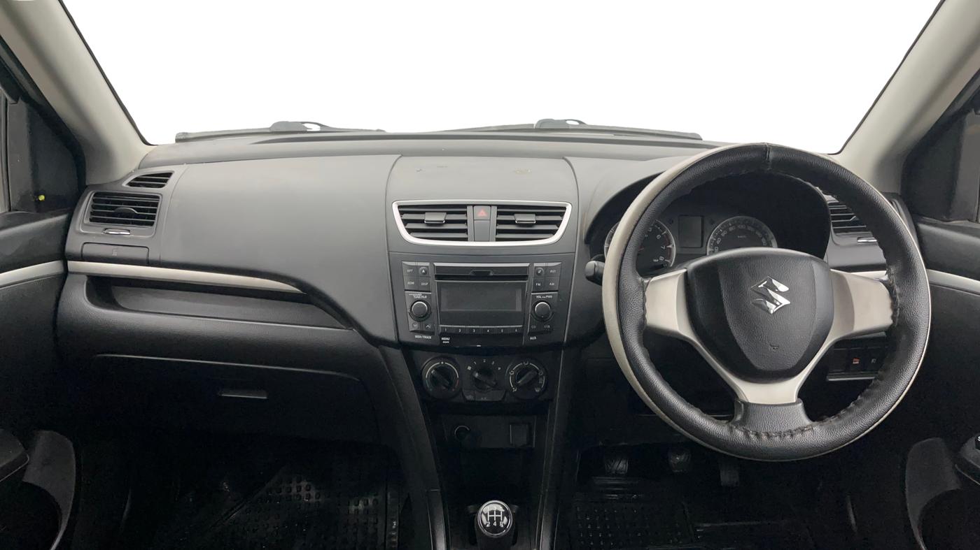 2015 Maruti Swift VXI, Petrol, Manual, 28,788 km, Dashboard