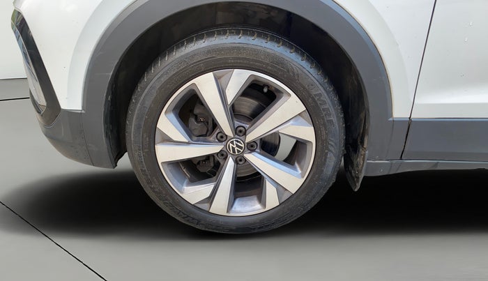 2021 Volkswagen TAIGUN TOPLINE 1.0 TSI AT, Petrol, Automatic, 53,910 km, Left Front Wheel